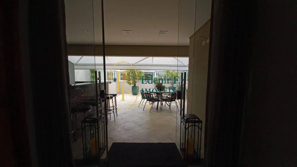 Apartamento, 3 quartos, 250 m² - Foto 2