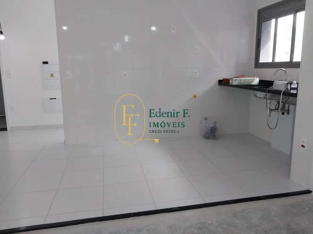 Apartamento, 3 quartos, 130 m² - Foto 2