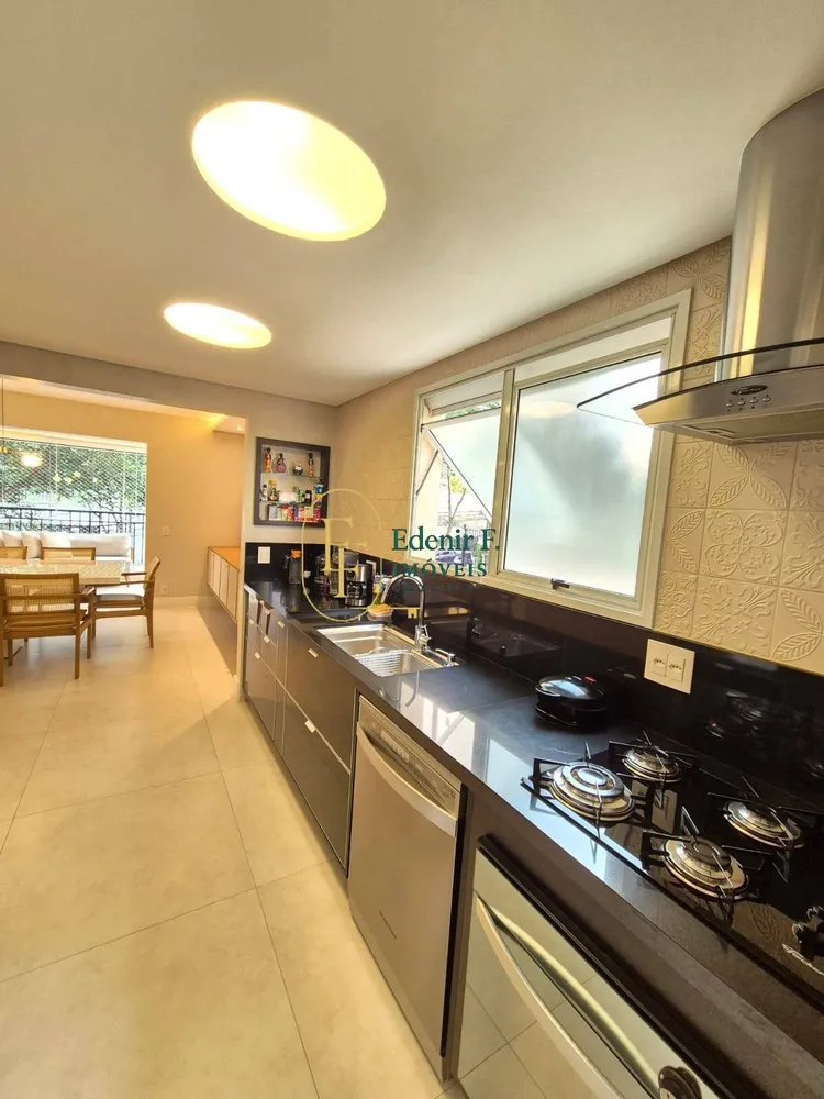 Apartamento, 3 quartos, 136 m² - Foto 1