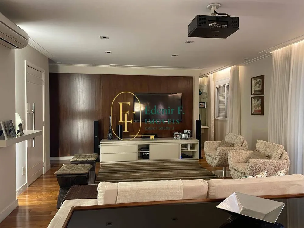 Apartamento, 3 quartos, 192 m² - Foto 1