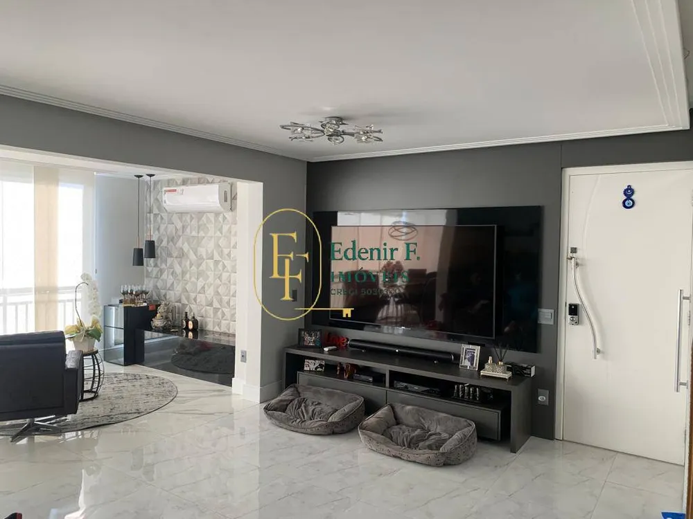 Apartamento, 3 quartos, 225 m² - Foto 1