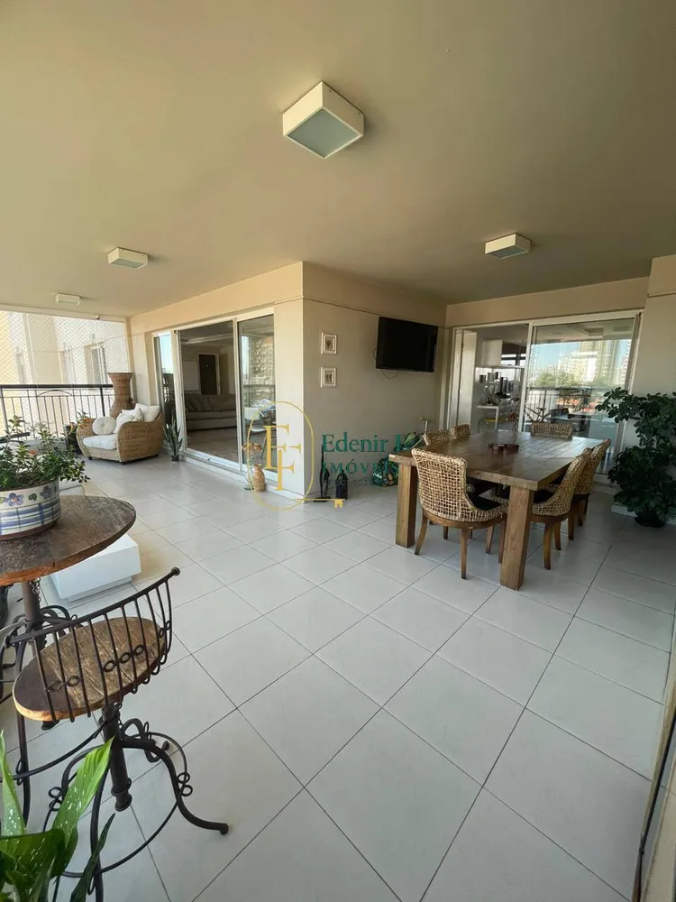 Apartamento, 4 quartos, 204 m² - Foto 3