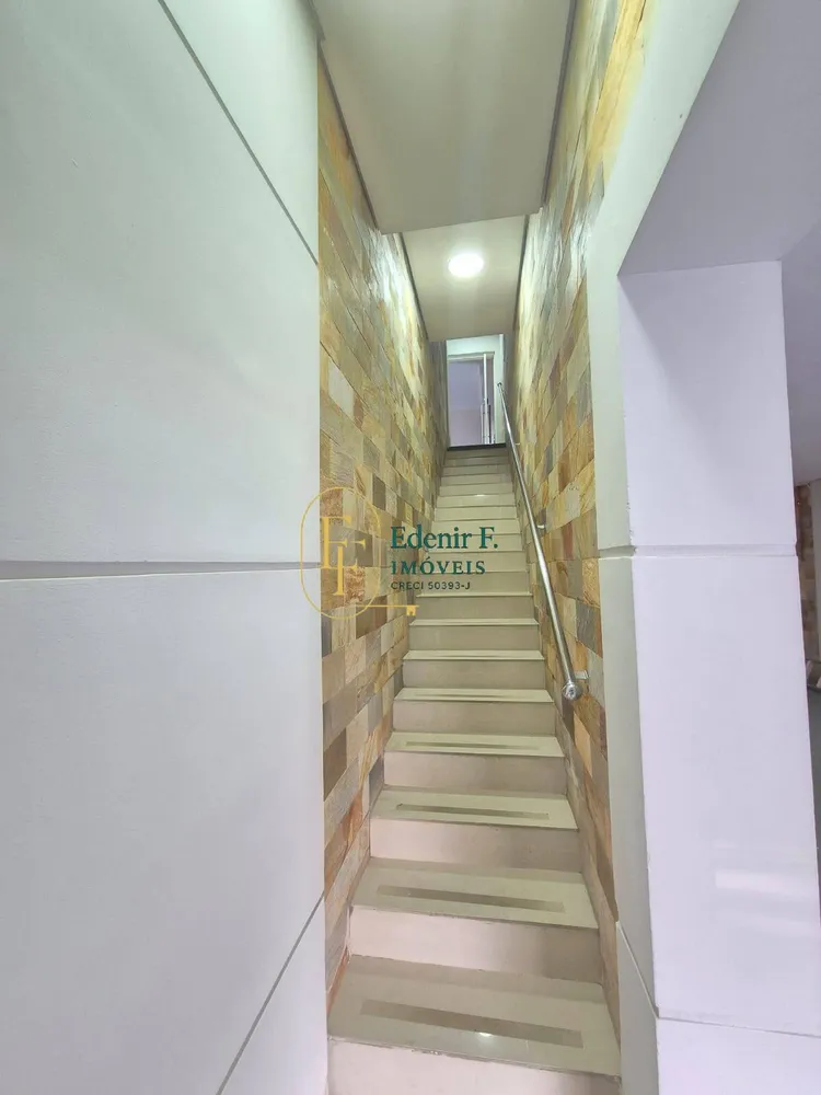 Sobrado, 6 quartos, 390 m² - Foto 3