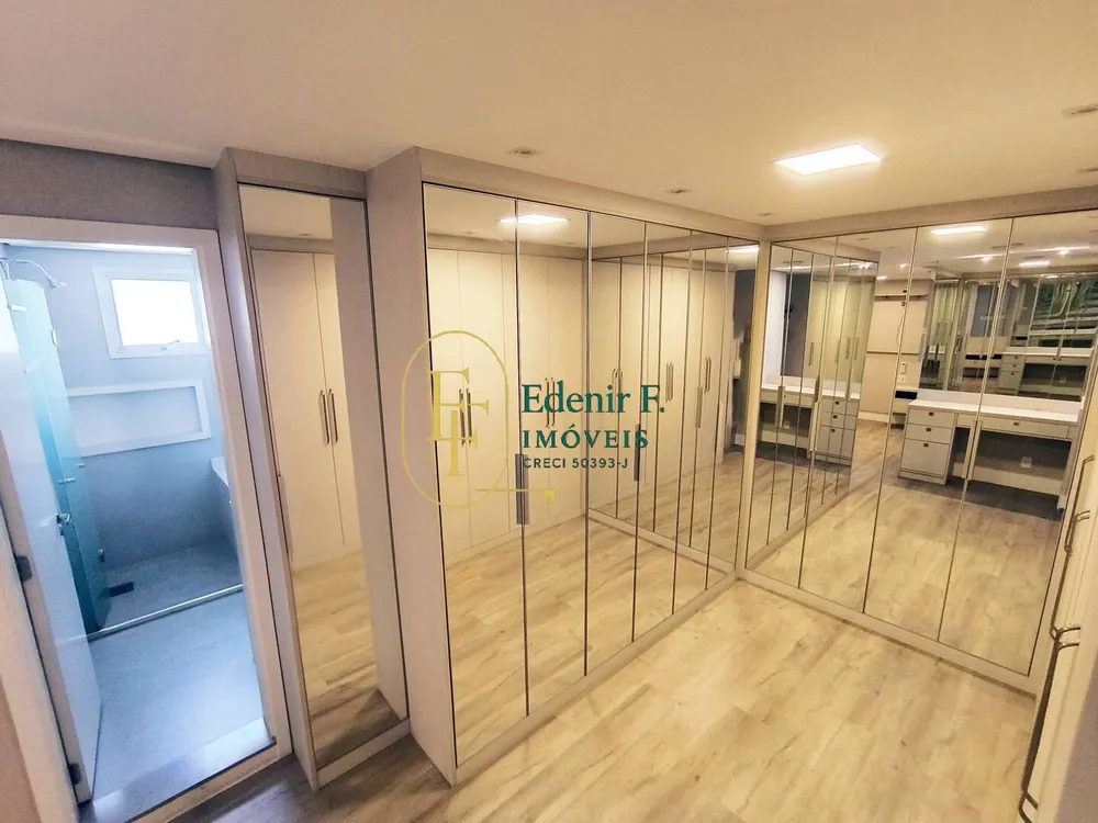 Cobertura, 3 quartos, 215 m² - Foto 4