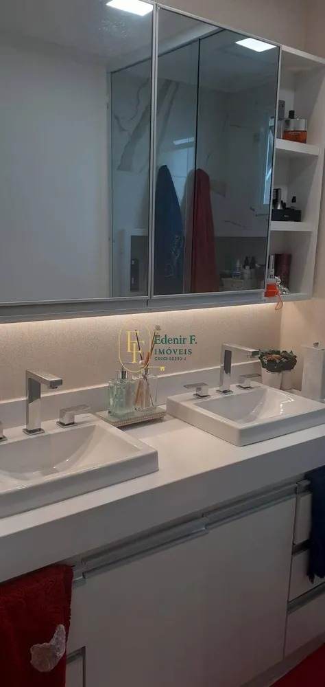 Apartamento, 3 quartos, 136 m² - Foto 2