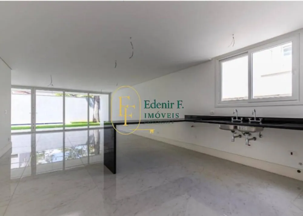 Casa, 4 quartos, 525 m² - Foto 1