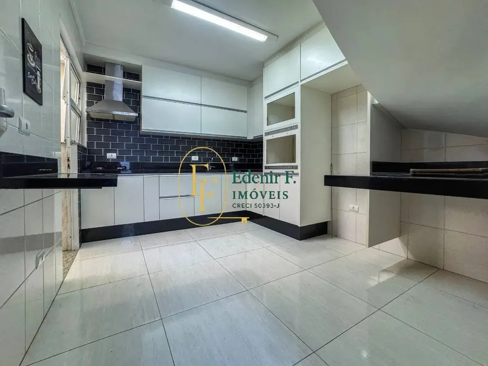 Casa, 3 quartos, 145 m² - Foto 3