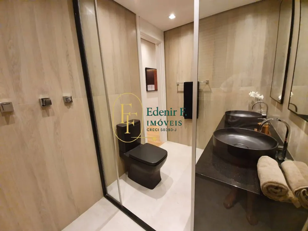 Apartamento, 3 quartos, 159 m² - Foto 1