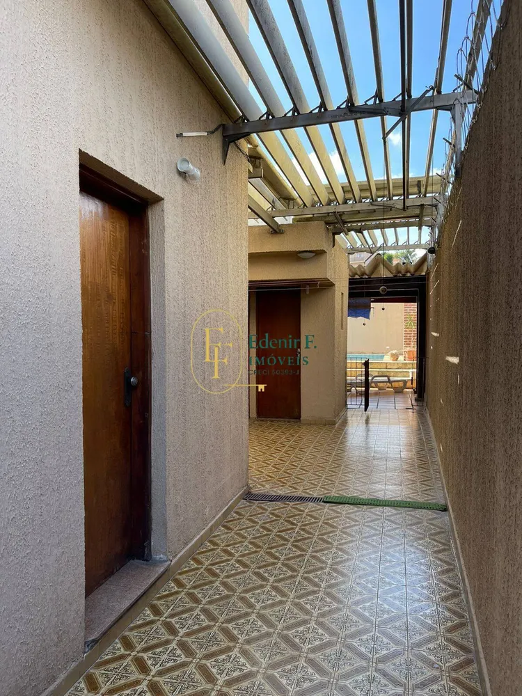 Casa, 3 quartos, 265 m² - Foto 4