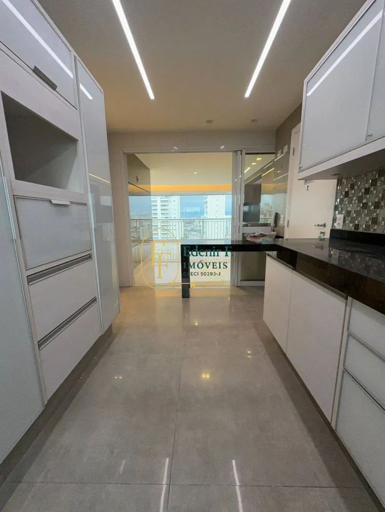 Apartamento, 4 quartos, 202 m² - Foto 2