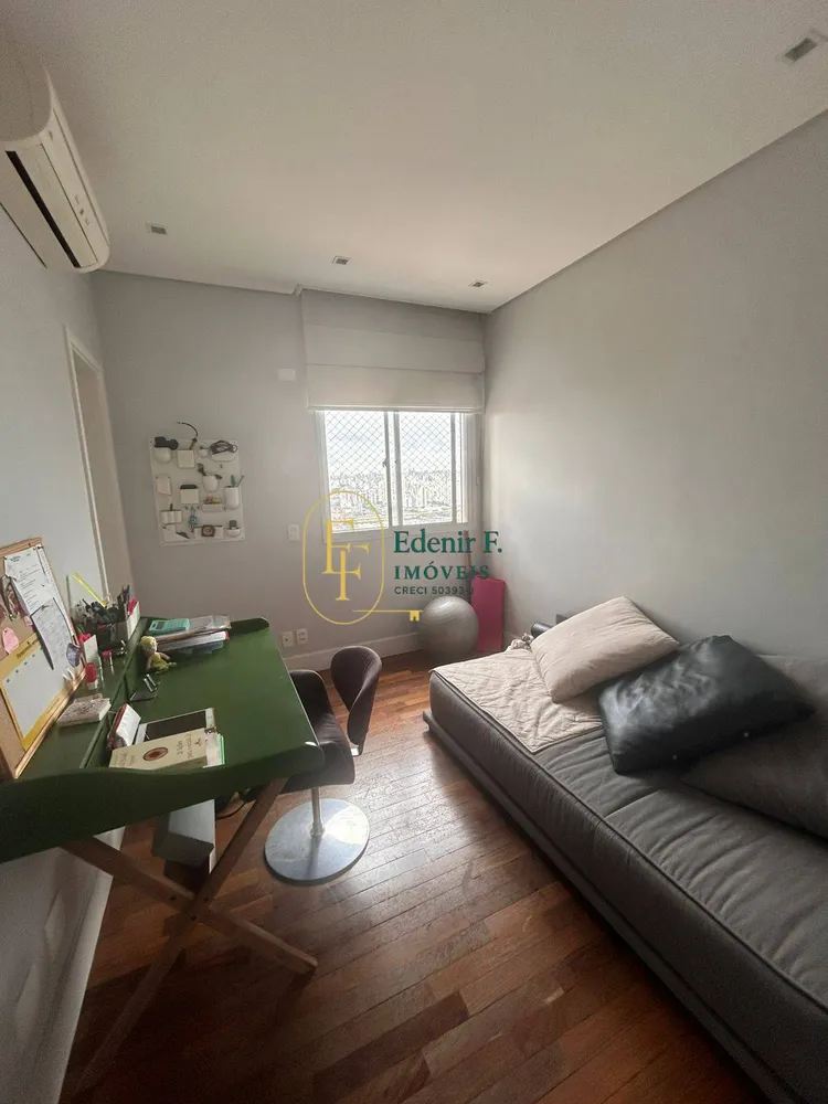 Apartamento, 4 quartos, 228 m² - Foto 2