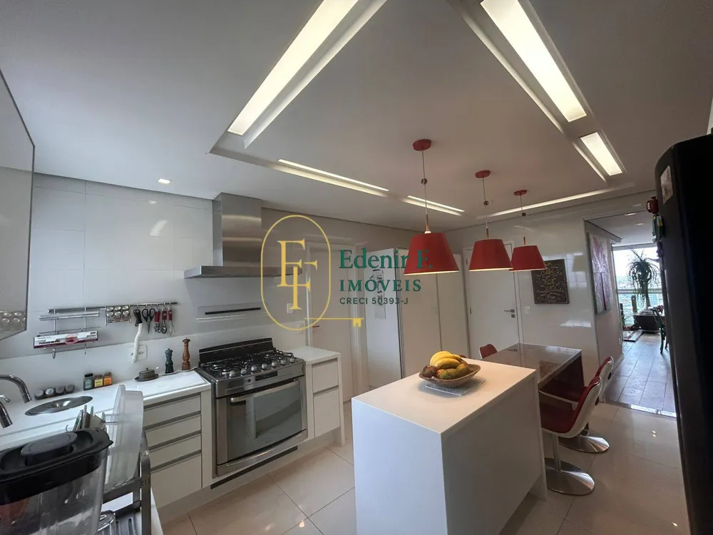 Apartamento, 4 quartos, 228 m² - Foto 1