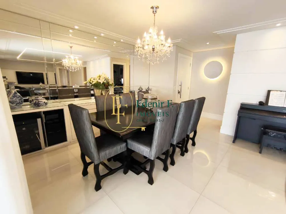 Apartamento, 3 quartos, 152 m² - Foto 1