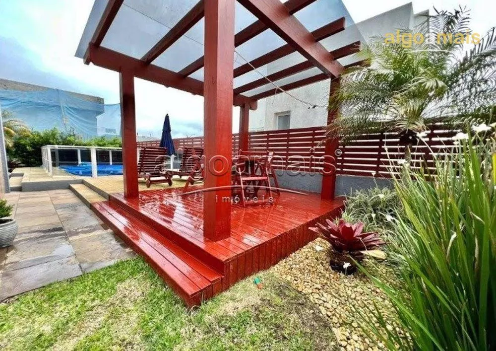 Casa de Condomínio à venda com 4 quartos, 185m² - Foto 1