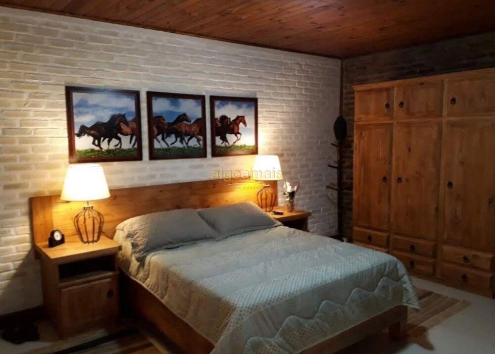 Casa, 3 quartos, 220 m² - Foto 4