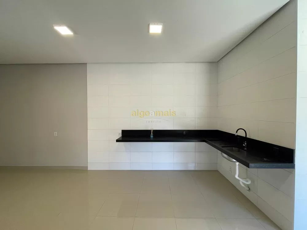 Casa, 4 quartos, 154 m² - Foto 2