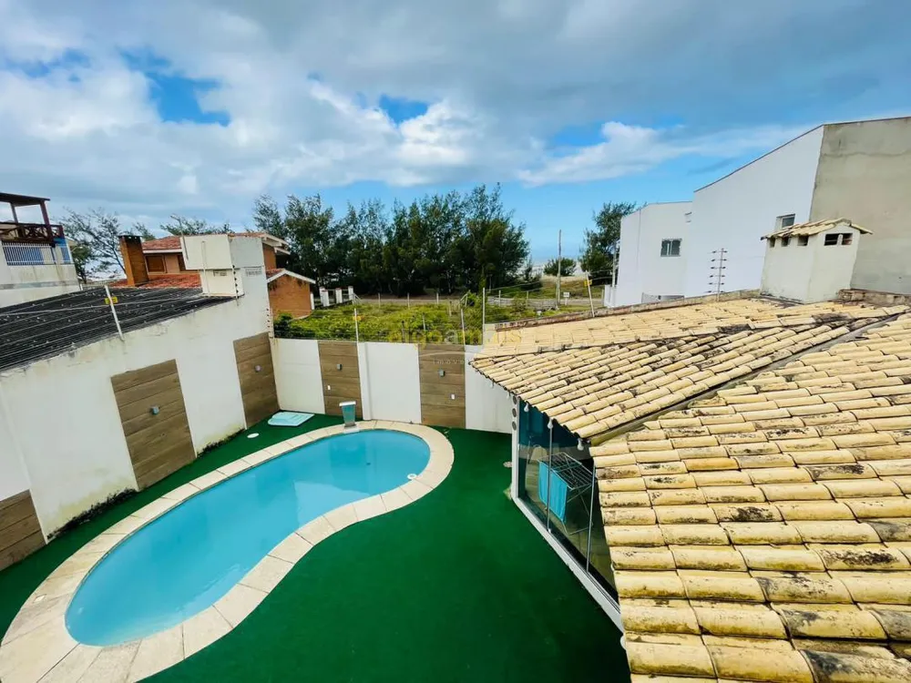 Casa, 5 quartos, 222 m² - Foto 1