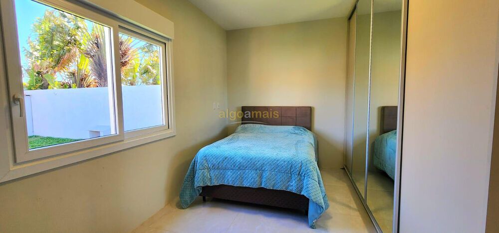 Casa, 3 quartos, 210 m² - Foto 2