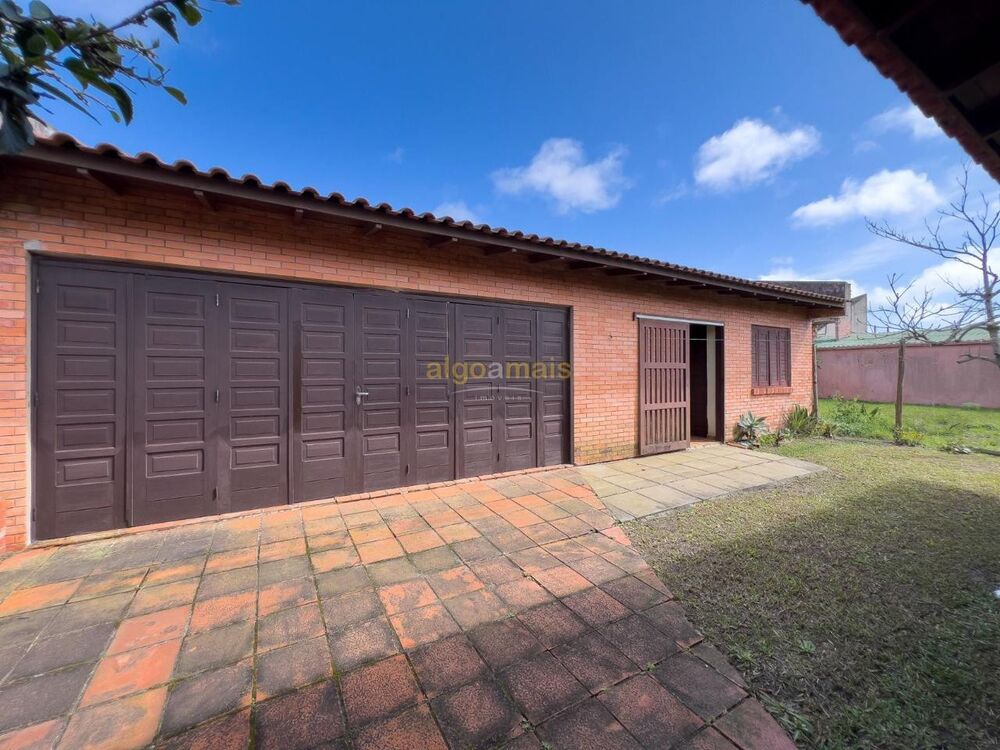 Casa, 4 quartos, 190 m² - Foto 1