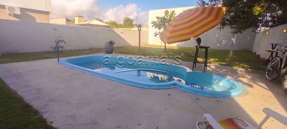 Casa à venda com 3 quartos, 129m² - Foto 4