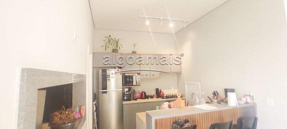 Casa à venda com 3 quartos, 129m² - Foto 3