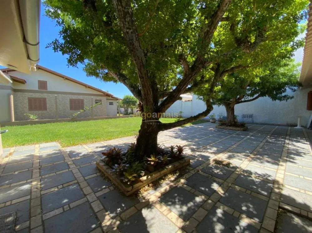 Casa, 5 quartos, 229 m² - Foto 9