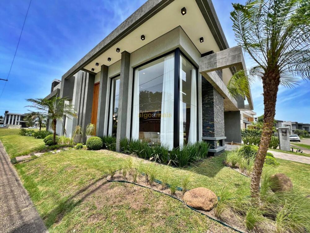 Casa de Condomínio à venda com 4 quartos, 240m² - Foto 4