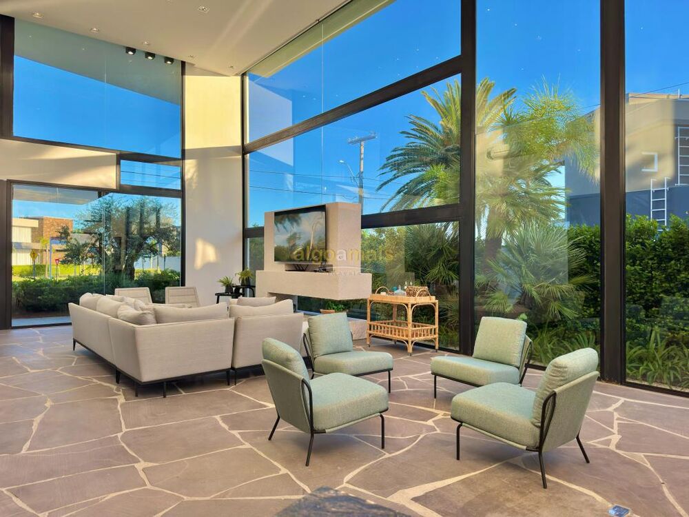 Casa de Condomínio à venda com 5 quartos, 320m² - Foto 4