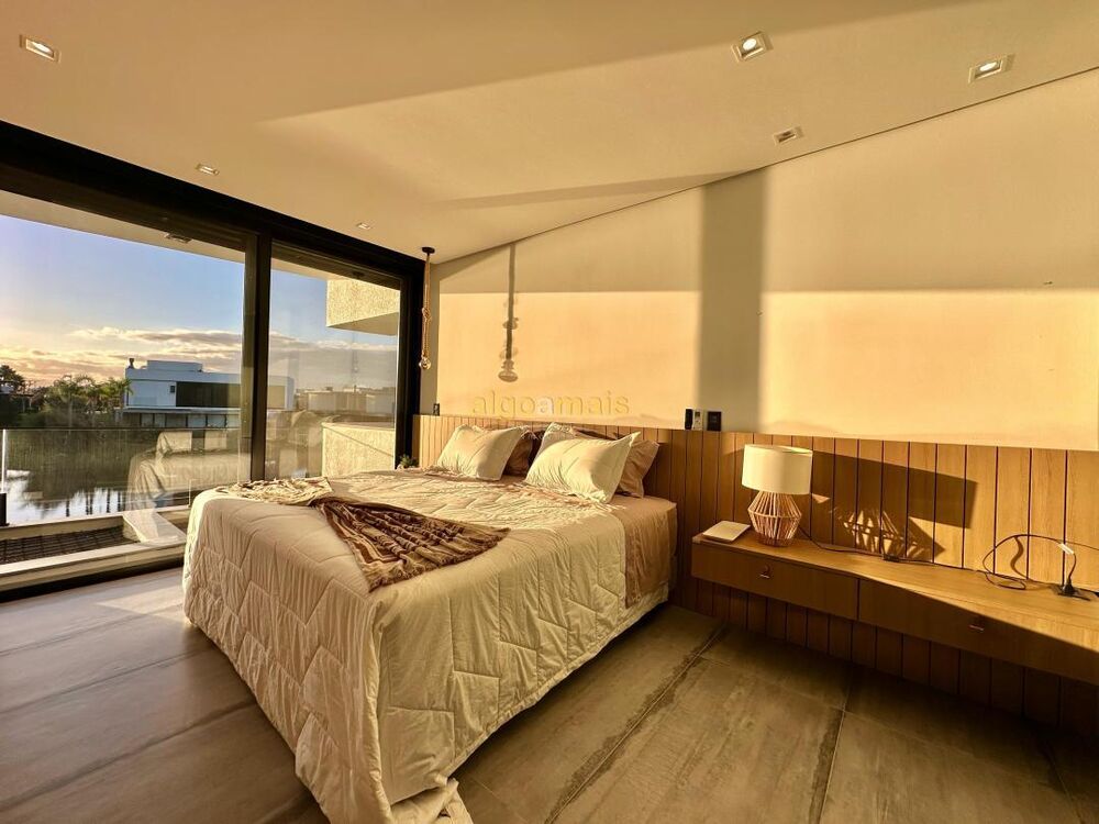 Casa de Condomínio à venda com 5 quartos, 320m² - Foto 19