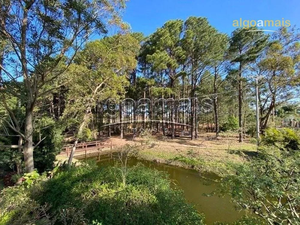 Casa de Condomínio à venda com 4 quartos, 240m² - Foto 3