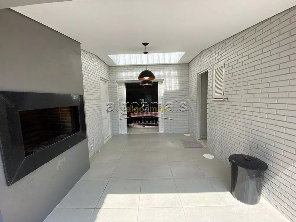 Casa, 5 quartos, 334 m² - Foto 2