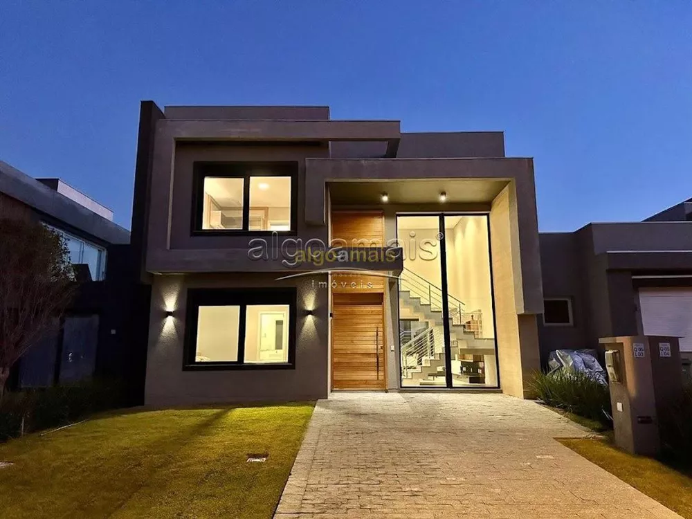 Casa de Condomínio, 4 quartos - Foto 1