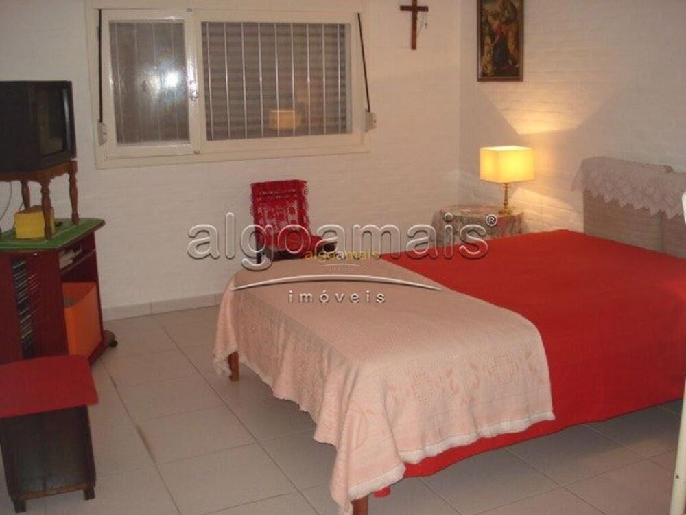 Casa, 3 quartos, 220 m² - Foto 3