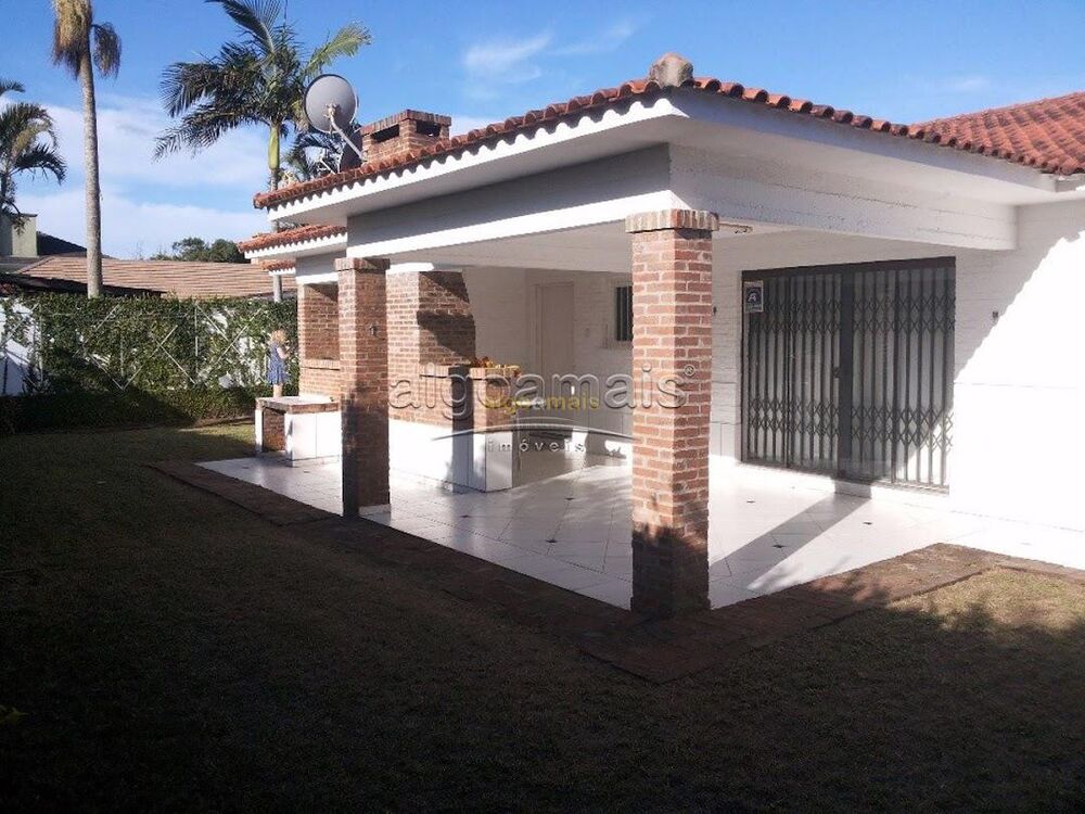 Casa, 3 quartos, 220 m² - Foto 1