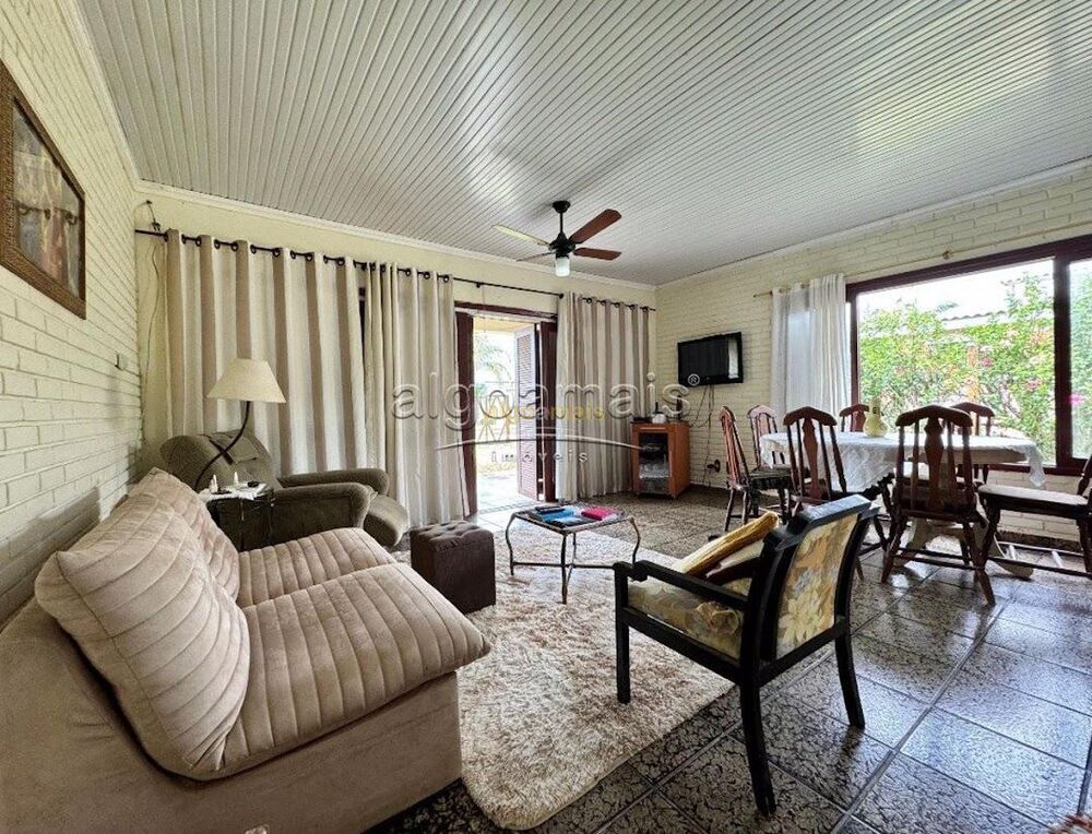 Casa, 3 quartos, 136 m² - Foto 4