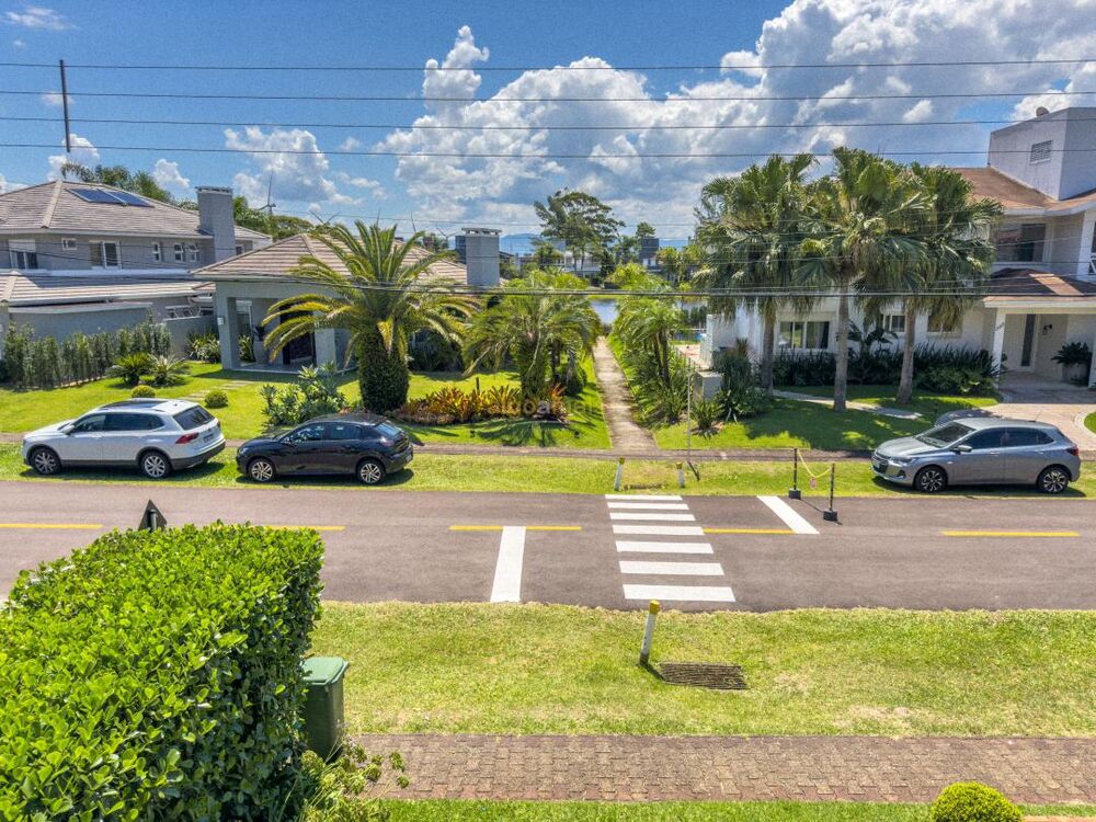 Casa, 4 quartos, 208 m² - Foto 3