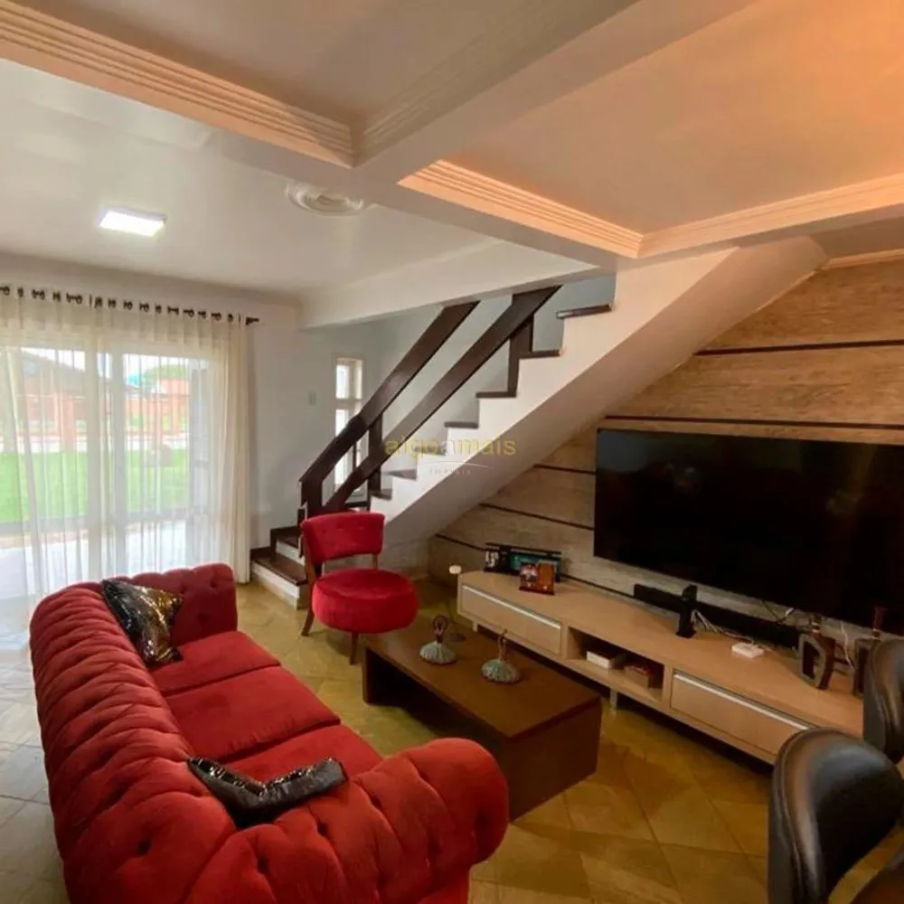 Casa, 4 quartos, 315 m² - Foto 1