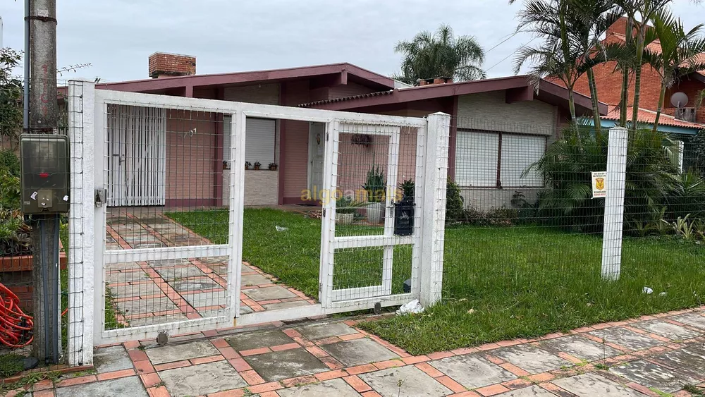 Casa, 3 quartos, 174 m² - Foto 1