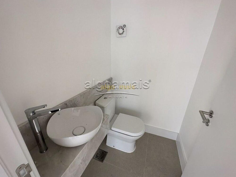 Casa de Condomínio à venda com 4 quartos, 266m² - Foto 6