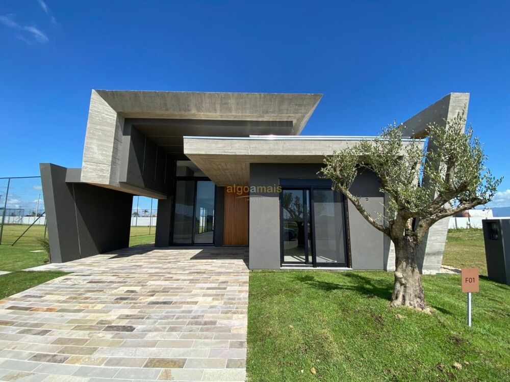 Casa de Condomínio, 4 quartos - Foto 1