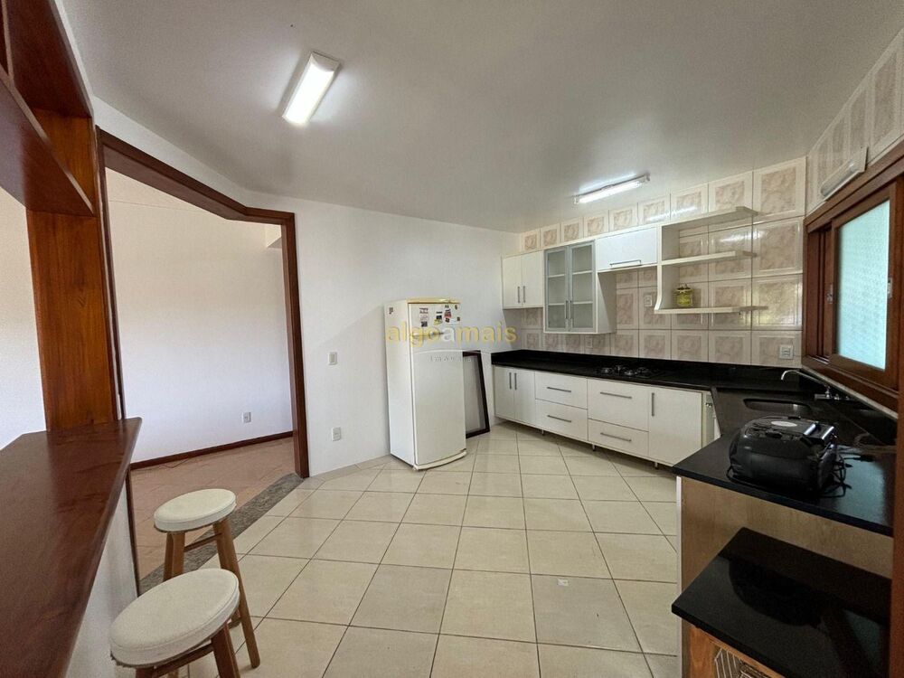 Casa, 3 quartos, 117 m² - Foto 3