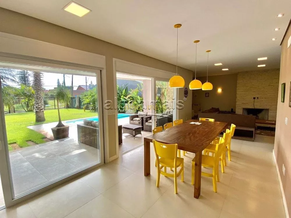 Casa, 4 quartos, 346 m² - Foto 2