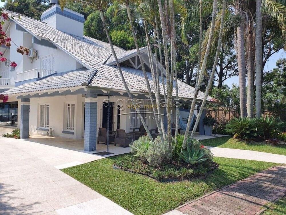 Casa de Condomínio à venda com 4 quartos, 332m² - Foto 1