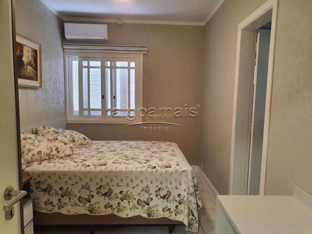 Casa de Condomínio à venda com 4 quartos, 332m² - Foto 8