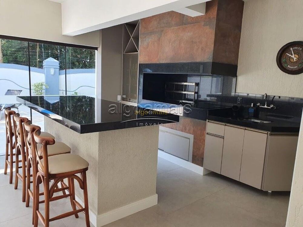 Casa de Condomínio à venda com 4 quartos, 332m² - Foto 5