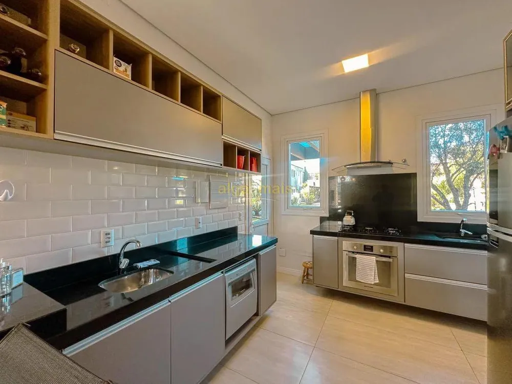 Casa de Condomínio, 5 quartos - Foto 1