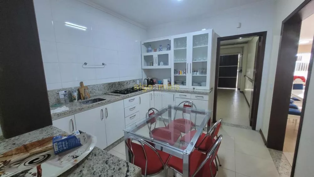 Casa, 5 quartos, 12 m² - Foto 9