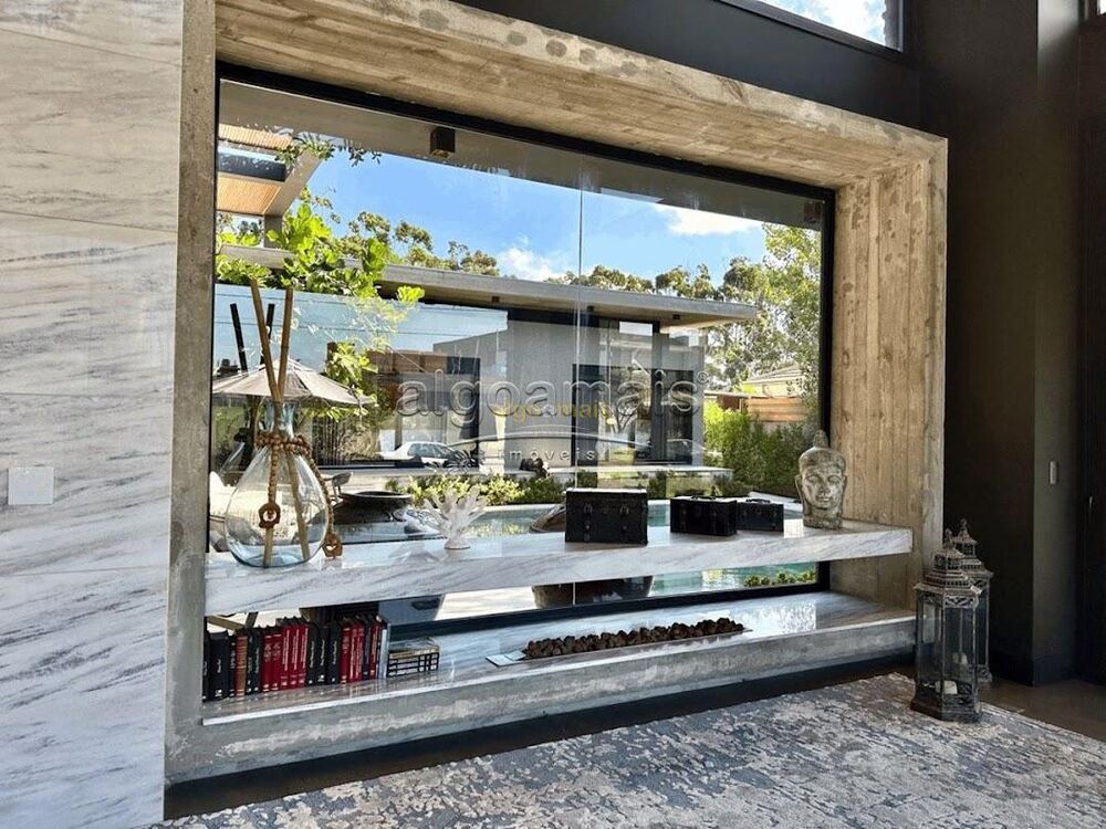 Casa de Condomínio à venda com 4 quartos, 409m² - Foto 3