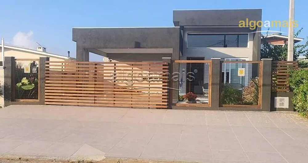 Casa à venda com 4 quartos, 208m² - Foto 2