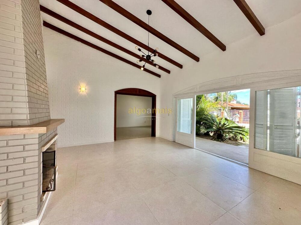 Casa à venda com 4 quartos, 273m² - Foto 10
